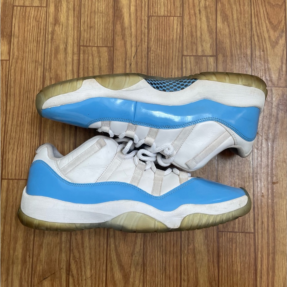 Air Jordan 11 Low “UNC” University Blue Men Size 12